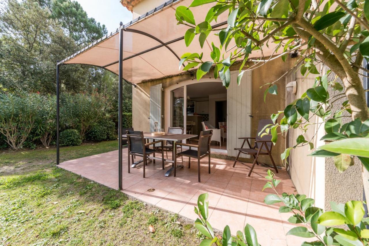 Village Pierre & Vacances Pont Royal En Provence Mallemort Exterior foto