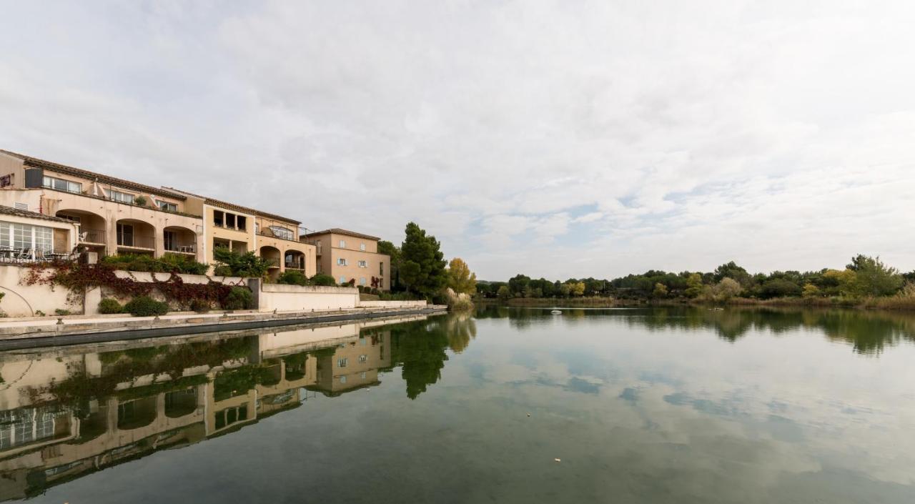 Village Pierre & Vacances Pont Royal En Provence Mallemort Exterior foto
