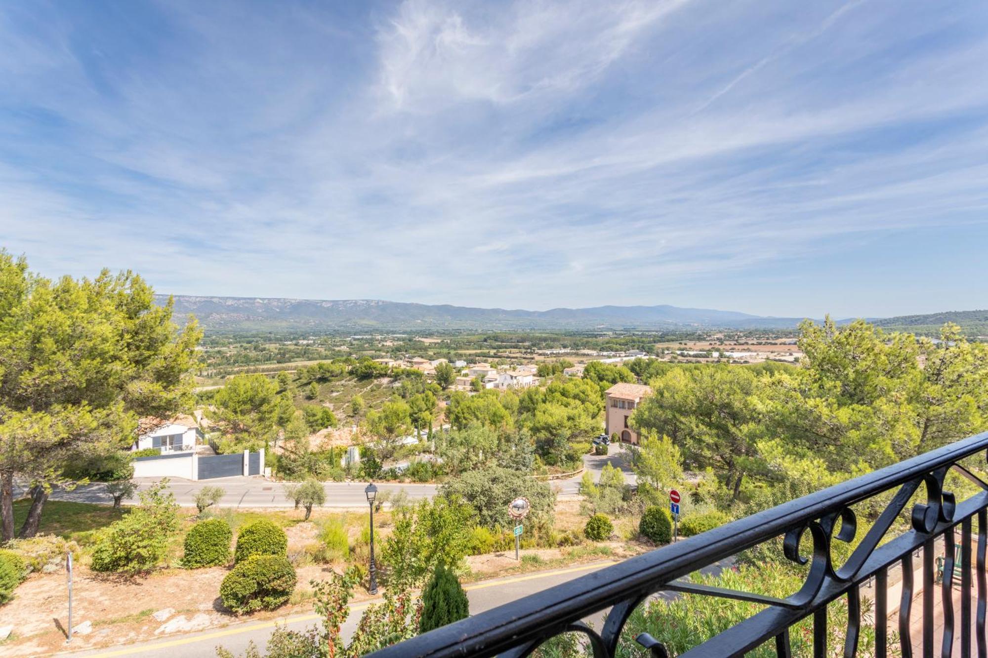 Village Pierre & Vacances Pont Royal En Provence Mallemort Exterior foto